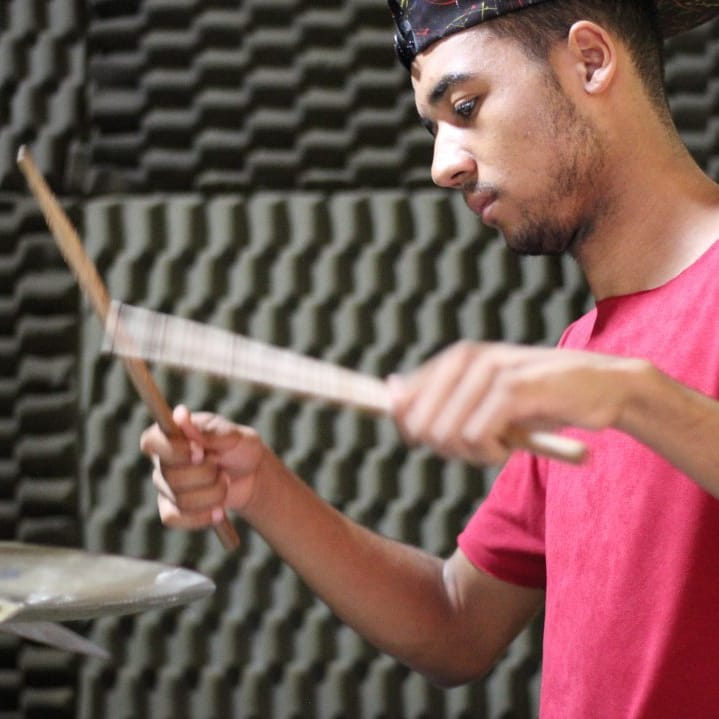 Aulas de Bateria para adolescentes